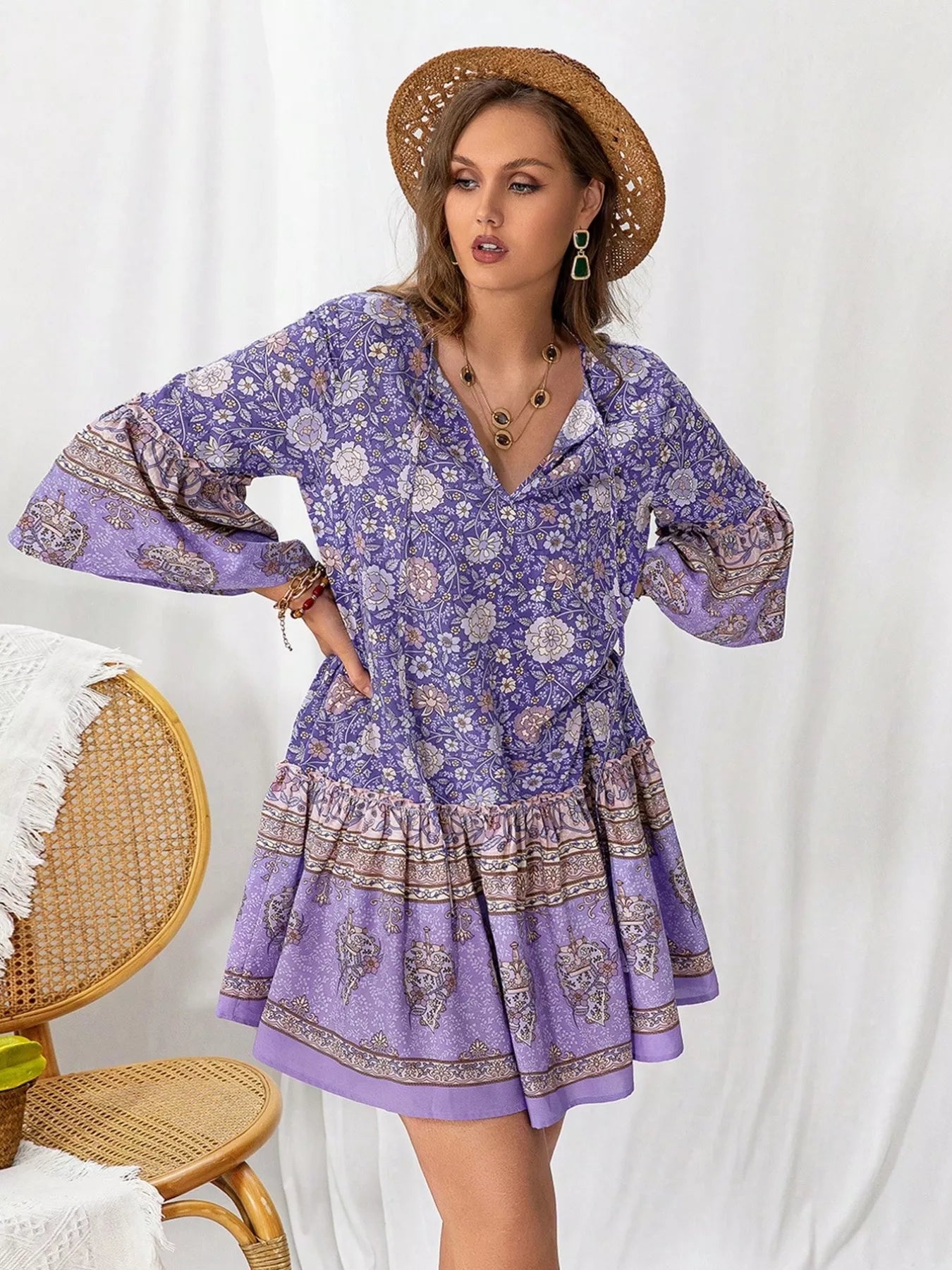 Plus Size Floral Print Ruffle Hem Mini Dress