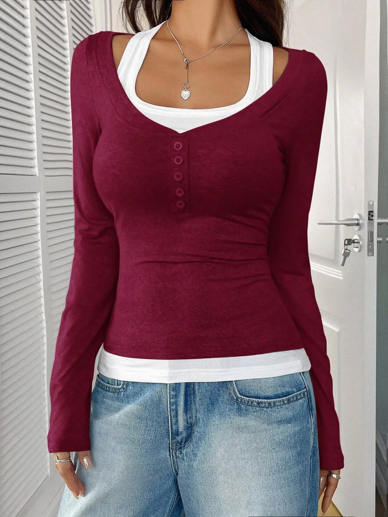 Scoop Neck Long Sleeve Fake Two-Piece T-Shirt