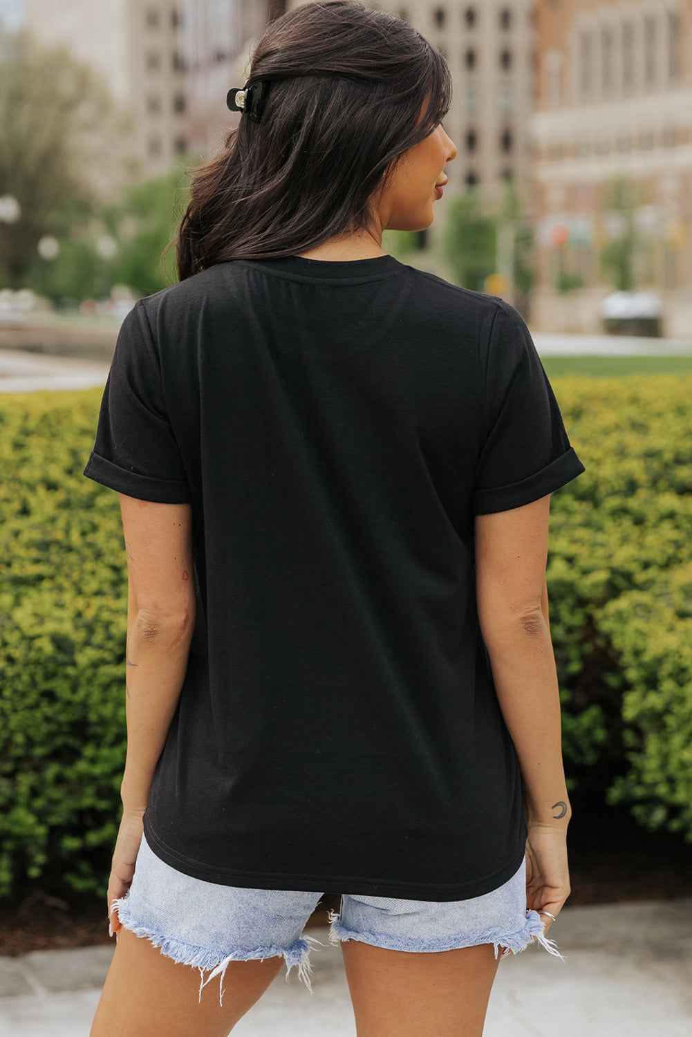 Bow Graphic Round Neck Short Sleeve T-Shirt - Lojy Shop
