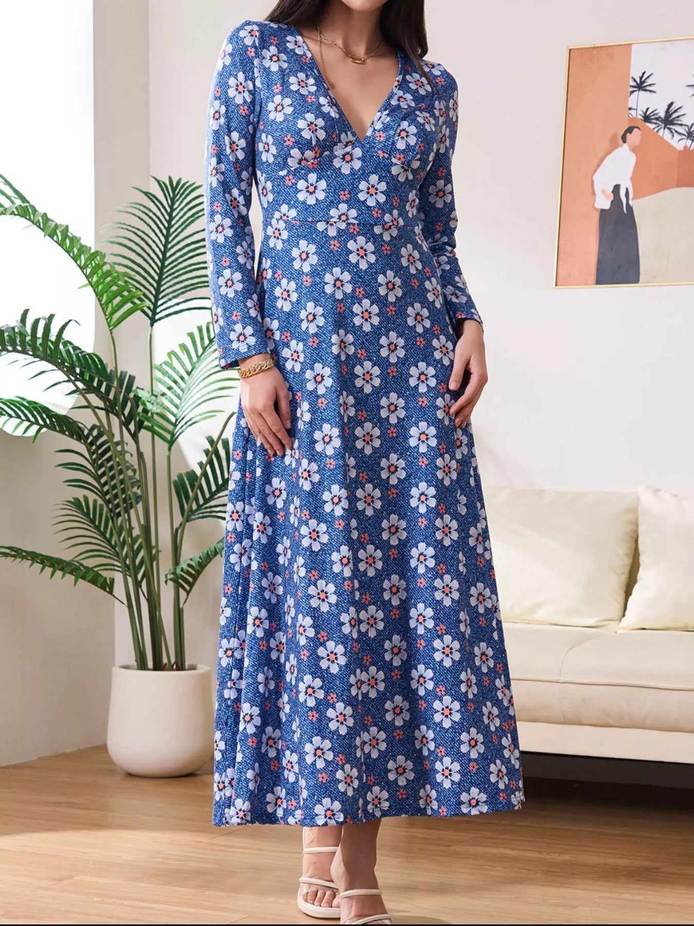Floral Print V-Neck Long Sleeve Midi Dress