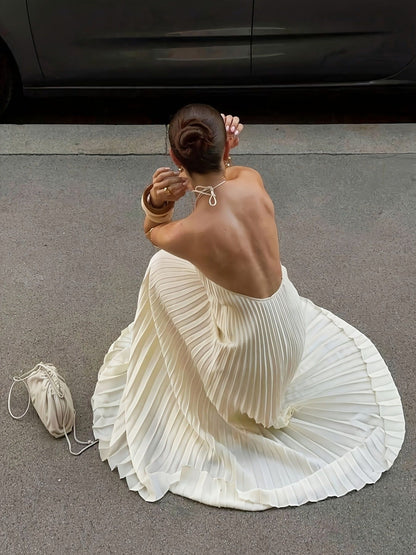 Halter Neck Pleated Maxi Dress