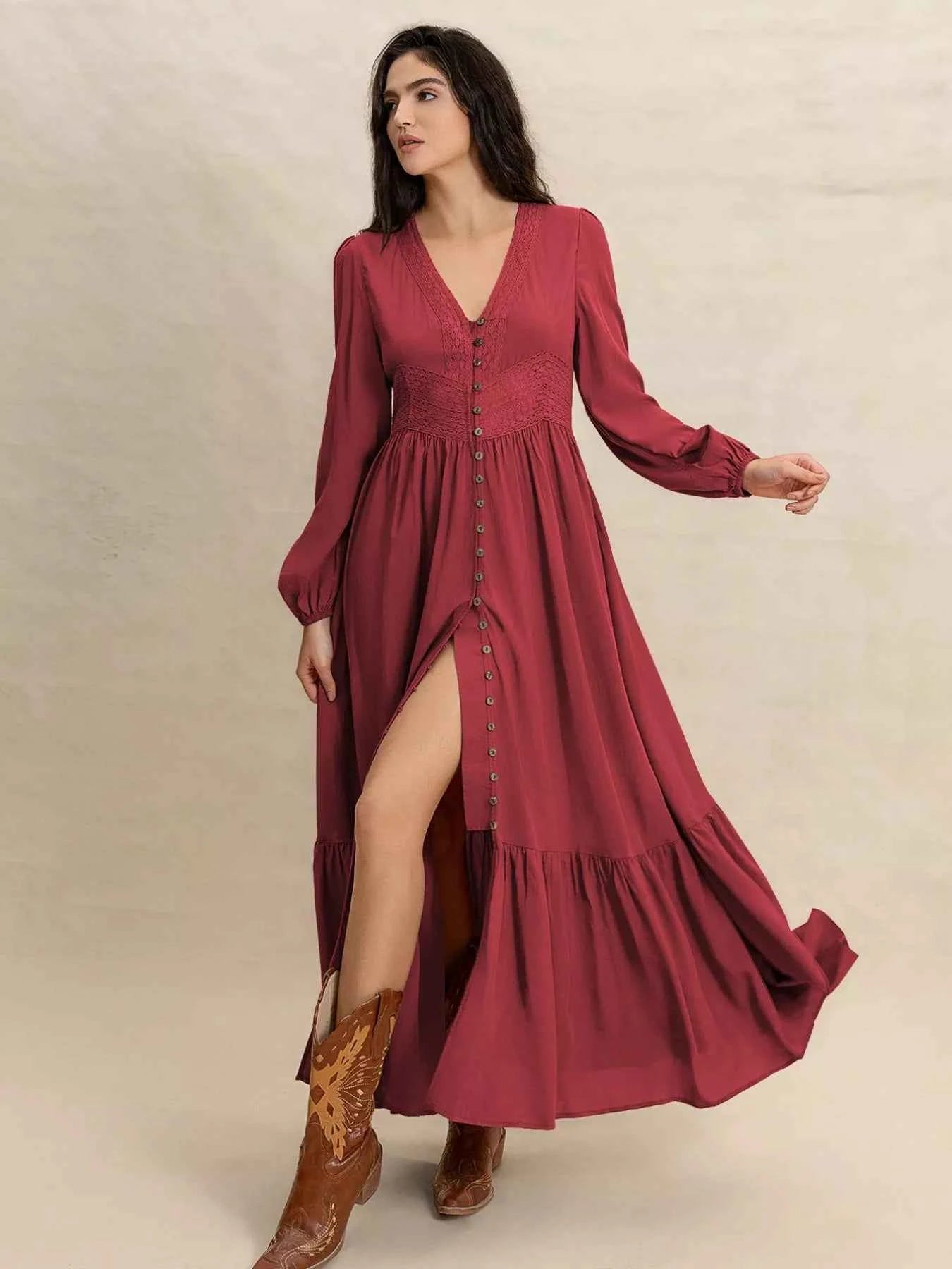 Plus Size V-Neck Balloon Sleeve Maxi Dress