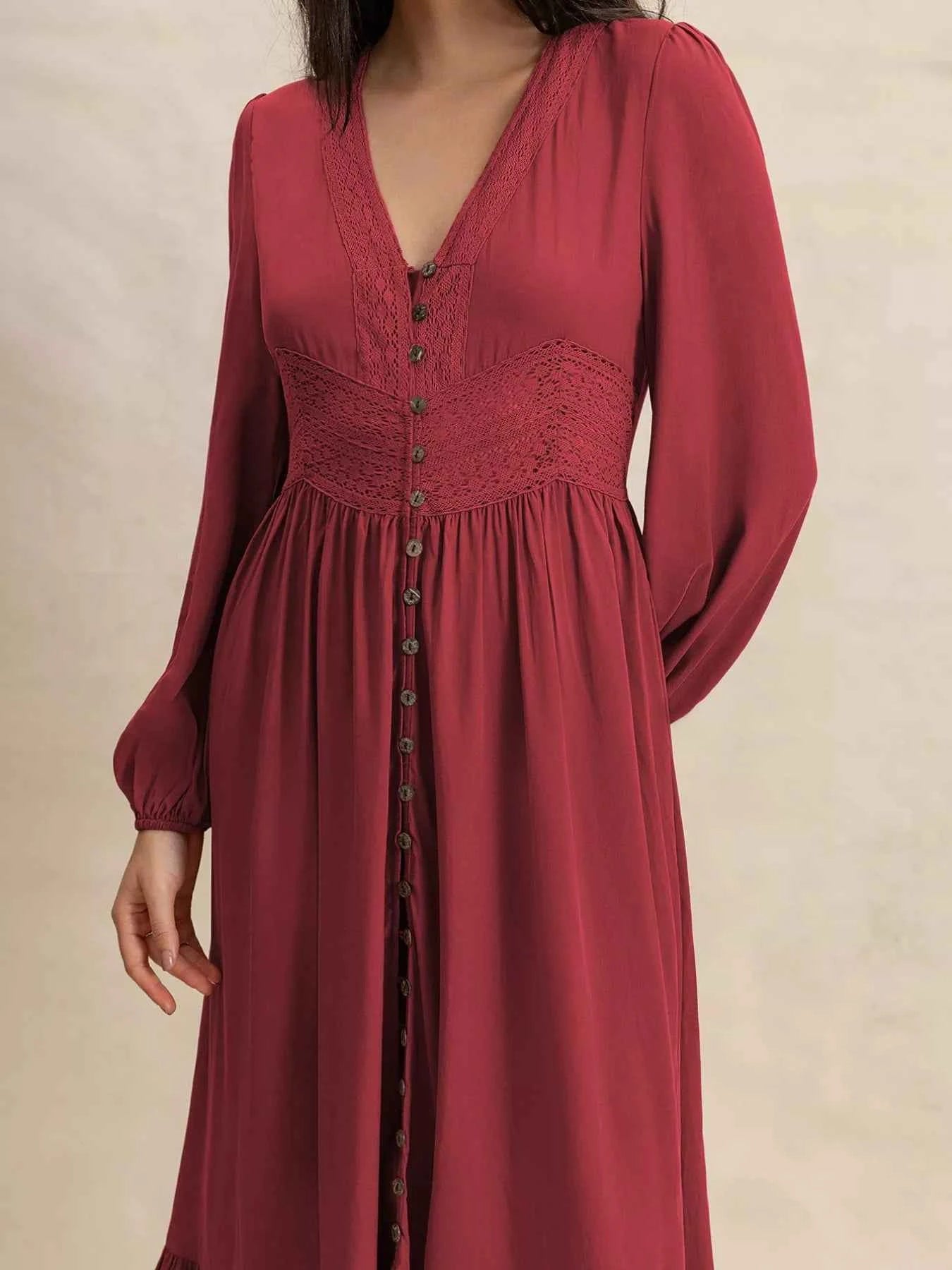 Plus Size V-Neck Balloon Sleeve Maxi Dress