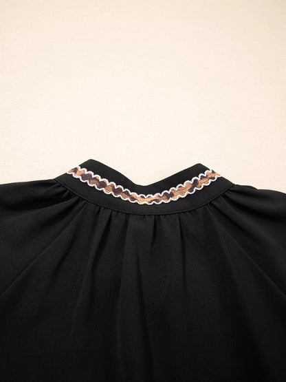 Contrast Trim Bracelet Sleeve Shift Mini Dress
