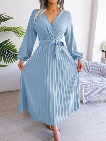 Elegant Pleated Front Tie Long Sleeve Dress